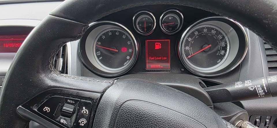 2015 VAUXHALL ASTRA Hatchback for sale at Auto Nation — photo 5
