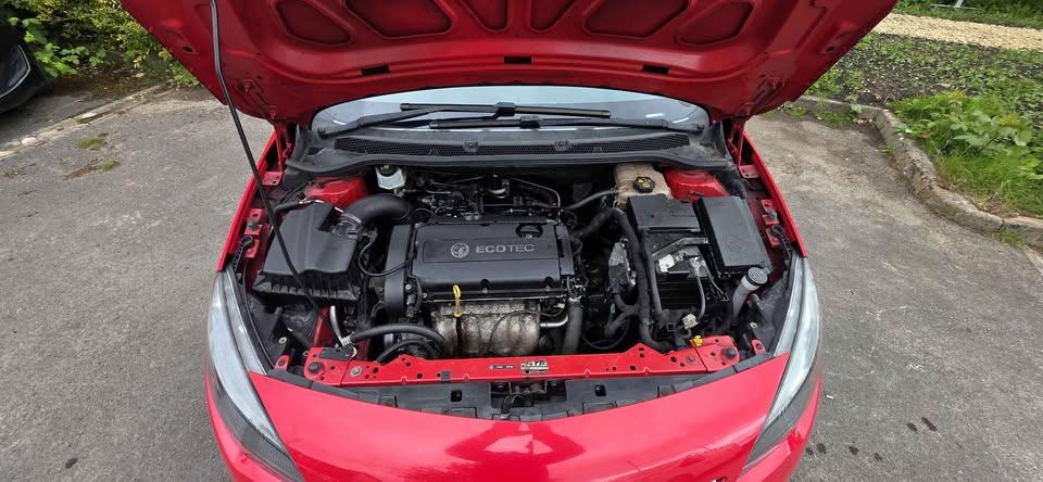 2013 VAUXHALL ASTRA Hatchback for sale at Auto Nation — photo 10