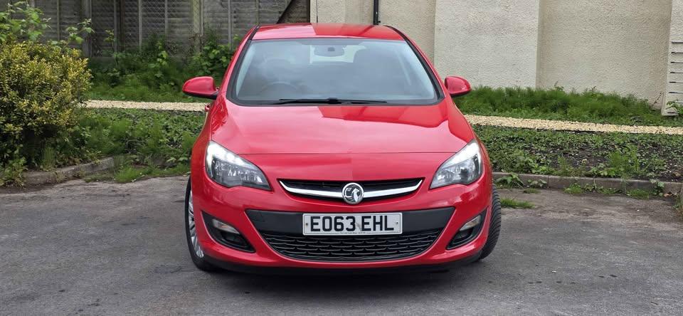 2013 VAUXHALL ASTRA Hatchback for sale at Auto Nation — photo 11