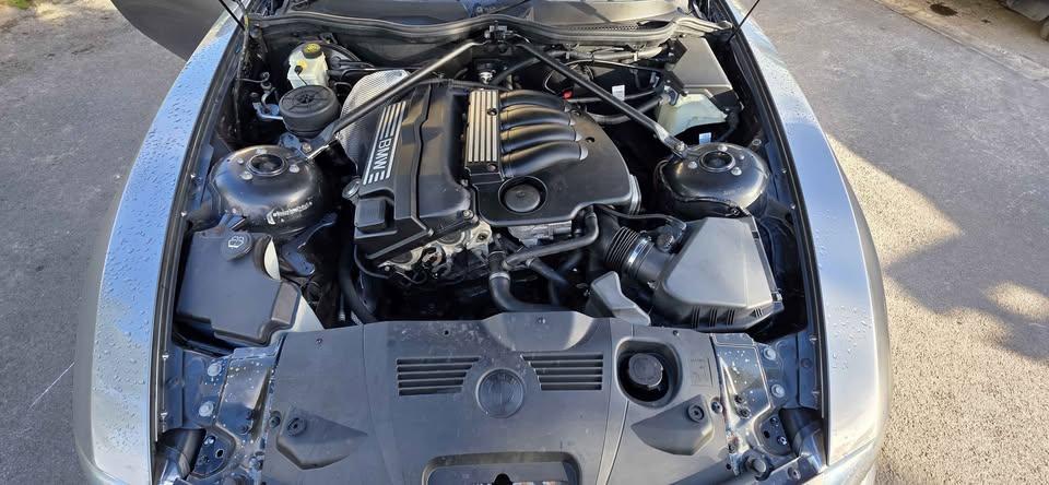 2005 BMW Z4 Hatchback for sale at Auto Nation — photo 2