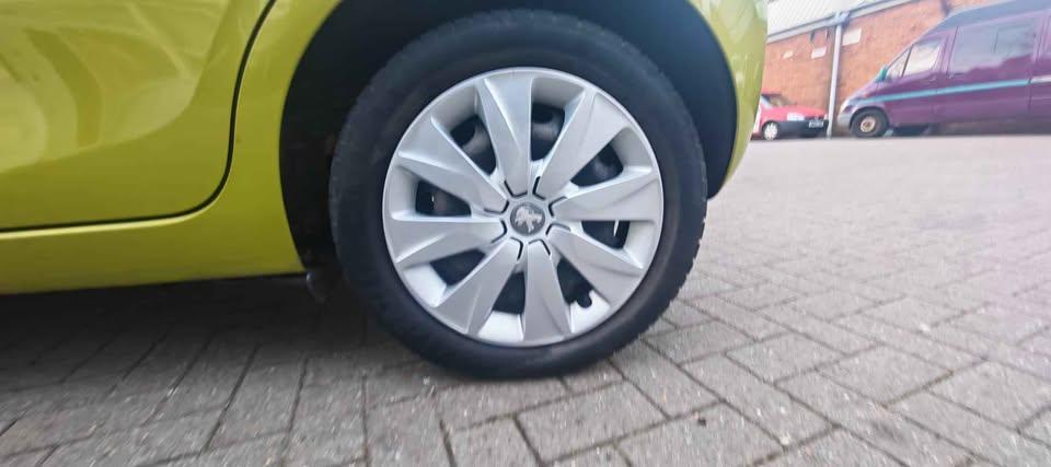 2019 PEUGEOT 108 Hatchback for sale at Auto Nation — photo 2