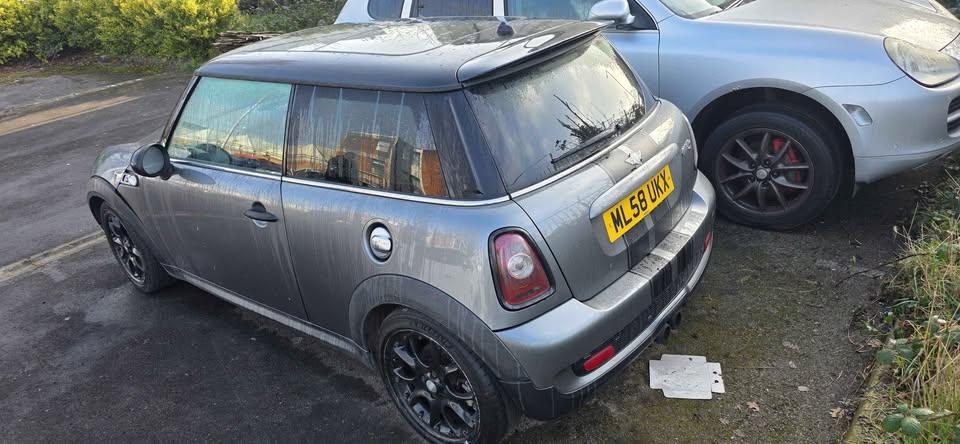 2008 MINI MINI Hatchback for sale at Auto Nation — photo 2